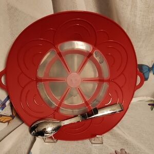 Pampered Chef Bundle: Boil-over No More Lid And Serving Tongs, EUC